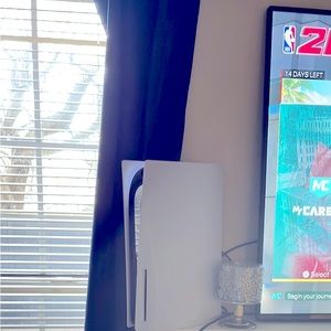 Ps5 with controller & call of duty head phones